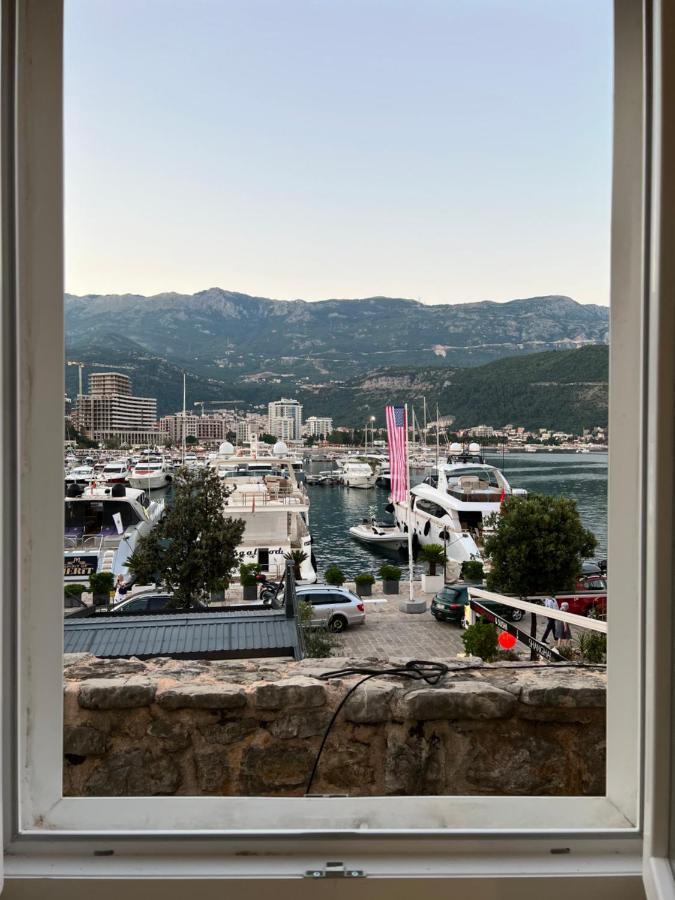 Regina Apartments Budva Exterior photo