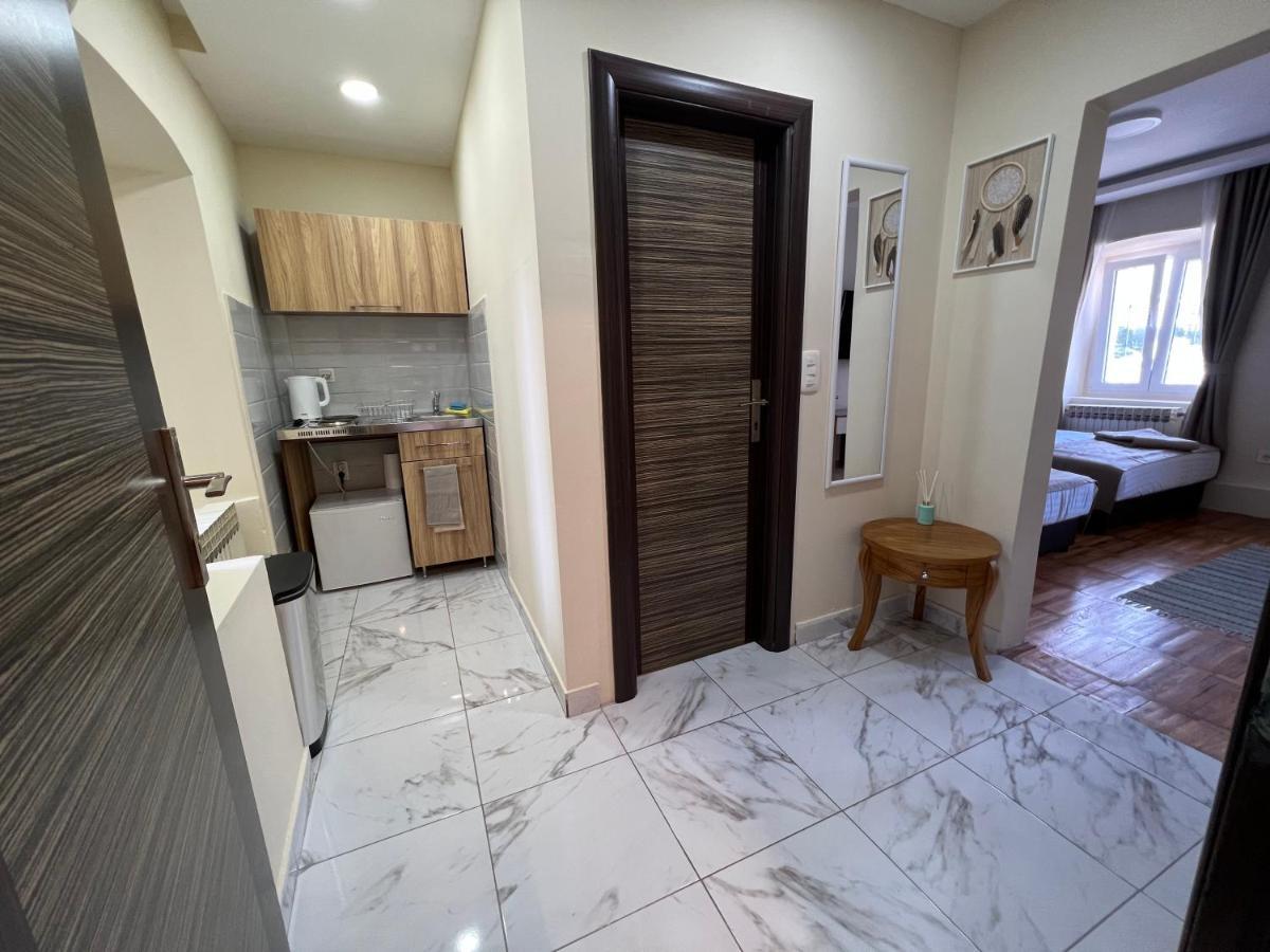 Regina Apartments Budva Exterior photo